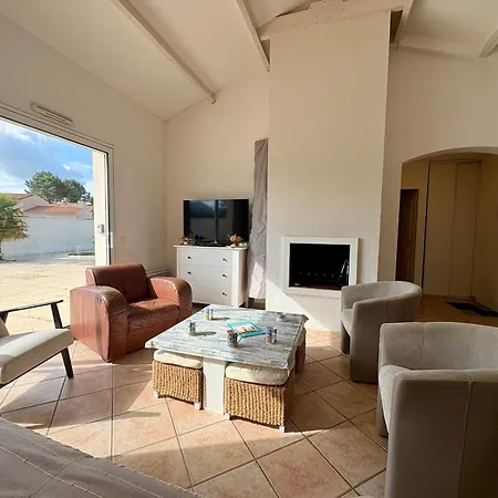 別荘 Maison Avec Piscine Privee - 8 Pers. - Fr-1-323-618 *